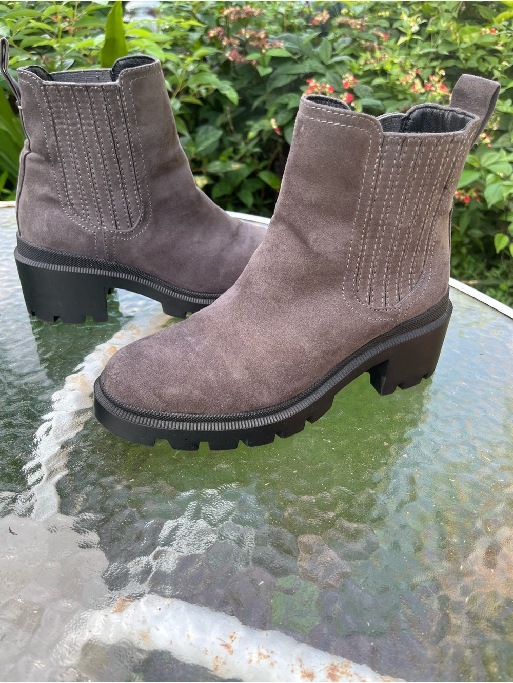 Women's Grey Suede Chunky Heel Chelsea Boots